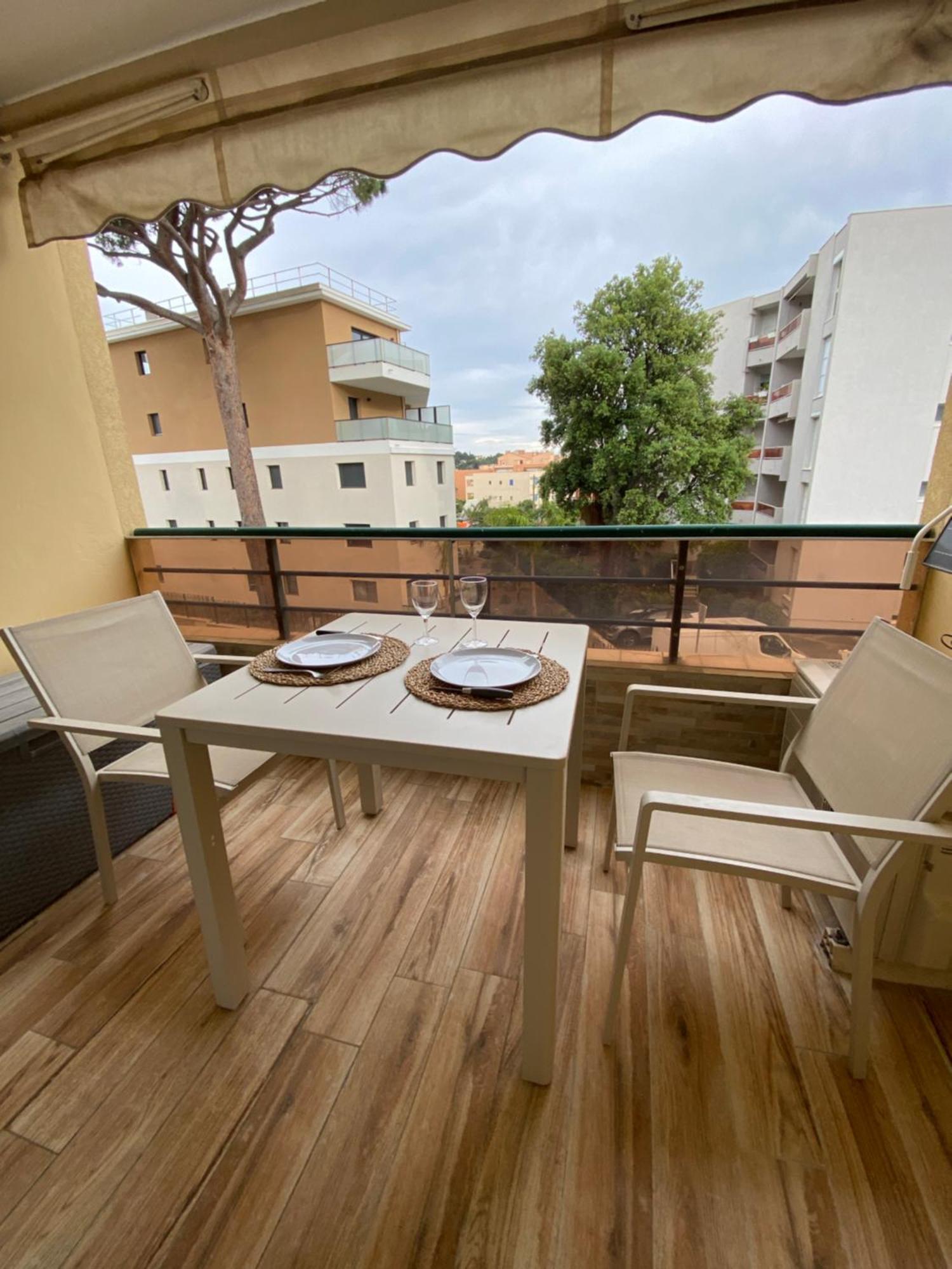 Studio 150 M De Plage Golfe De Saint-Tropez Cavalaire-sur-Mer Kültér fotó